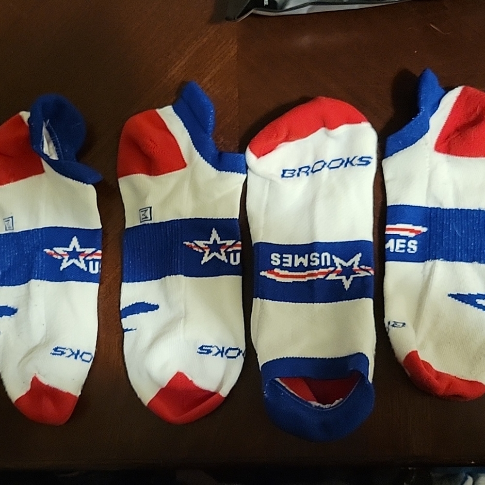 Brooks American Socks